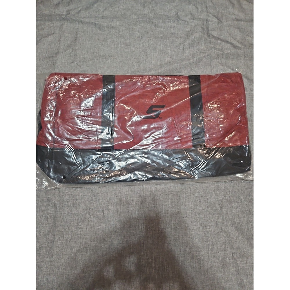 Snap-On Tools Red & Black Duffle Bag Padded Strap Embroidered New In Bag